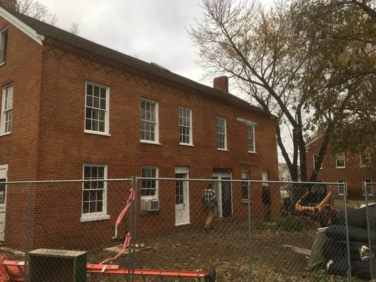 brick wall repair Chicago service